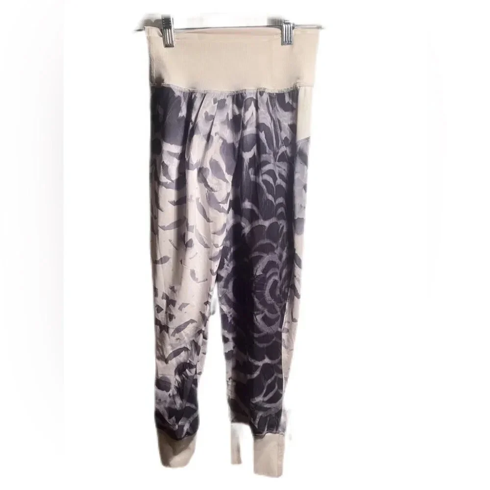 lululemon athletica excellent pre